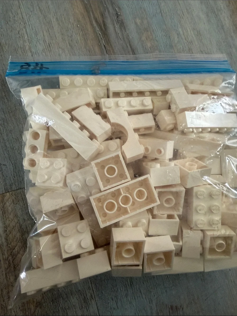 LEGO White Bricks & Assorted Lot Bulk Parts & Pieces, 100 pc